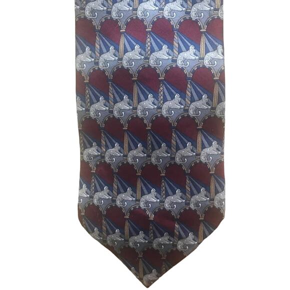 Vintage Wide Geoffrey Beene Silk Maroon Lion Sphinx Print Tie, All Silk Necktie - Picture 3 of 6